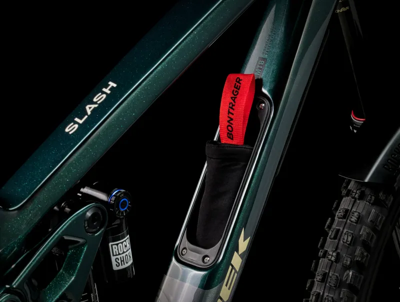 Trek Slash 9.9 XX AXS Gen 6 Full Suspension Mountain Bike 2024 in Daintree Green-4